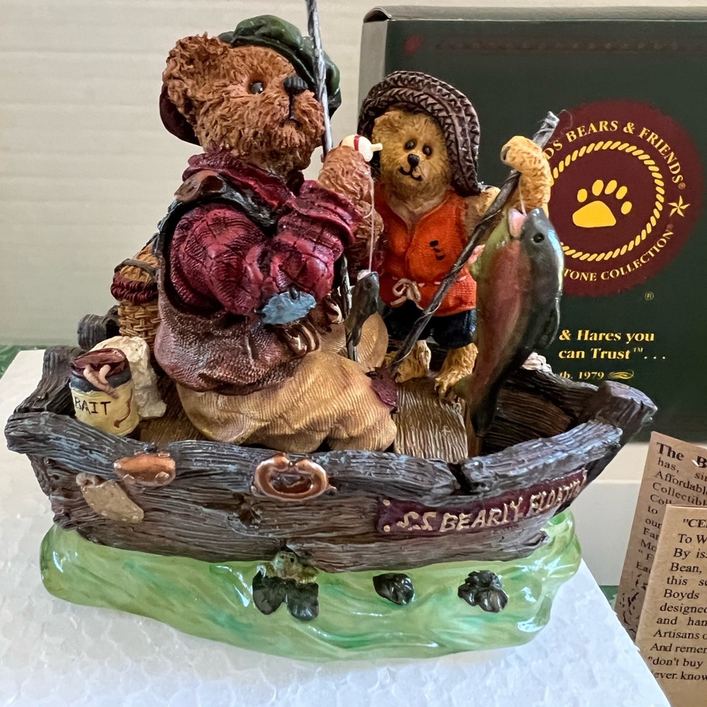 Boyds Bears Figurine. Melville and Sonny…Mines Bigger than Yours.